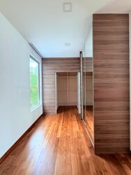 Orchard Road (D9), Detached #456410511